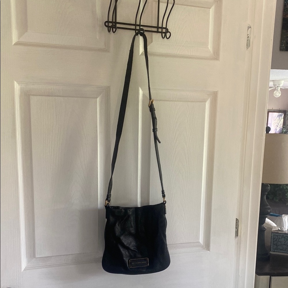 Marc By Marc Jacobs Black Crossbody Bag Elegant Design